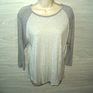 LuLaRoe T Shirt Tee Women's Size Large Heather Gray 3/4 Raglan Sleeve Round Neck
